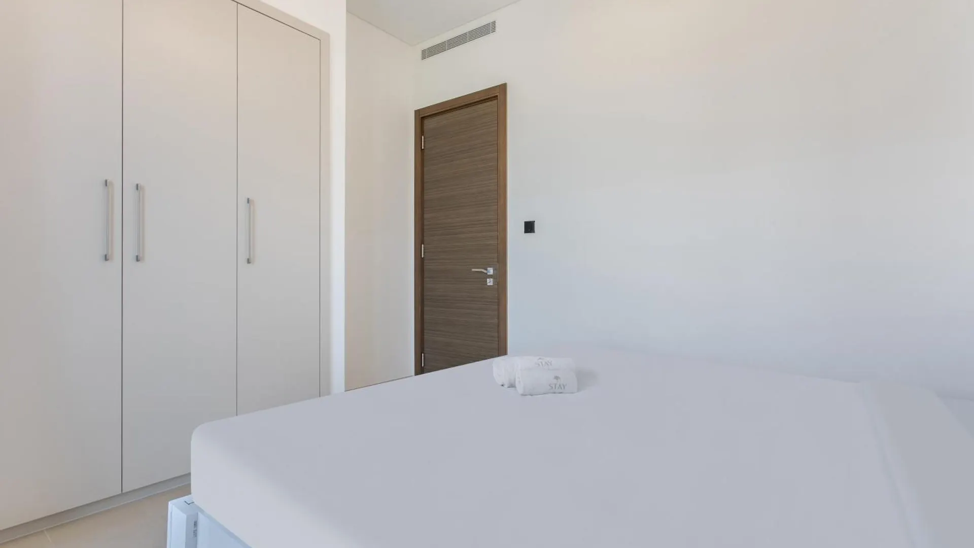 Stay By Latinem Luxury 1Br Holiday Home Cv B1311 Near Burj Khalifa Dubai Apartment