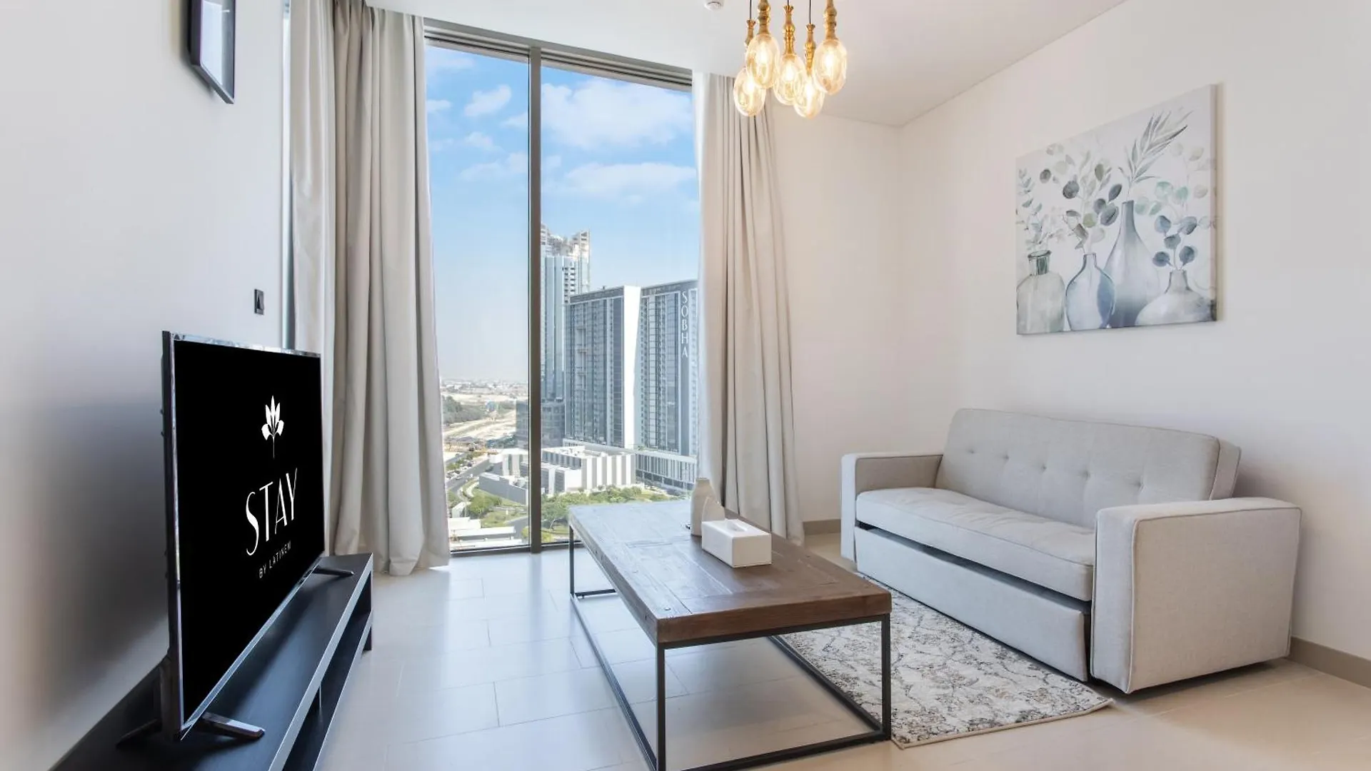 Stay By Latinem Luxury 1Br Holiday Home Cv B1311 Near Burj Khalifa Dubai